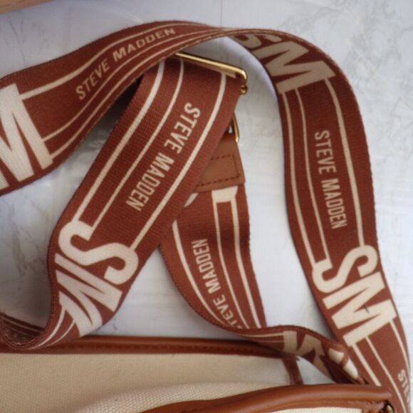 NWT Steve Madden mini crossbody purse - Picture 4 of 11